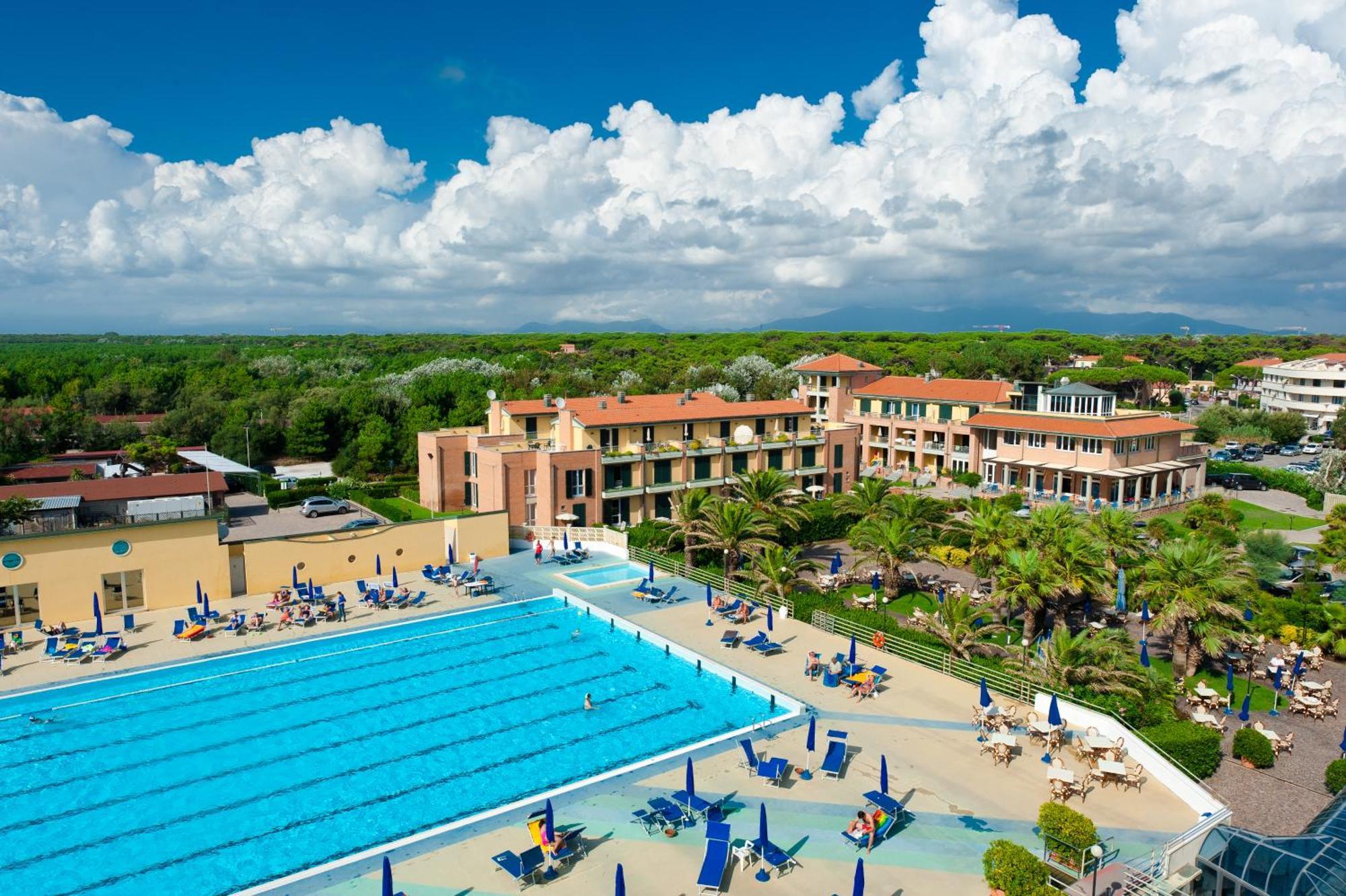 Continental Resort Tirrenia Eksteriør billede