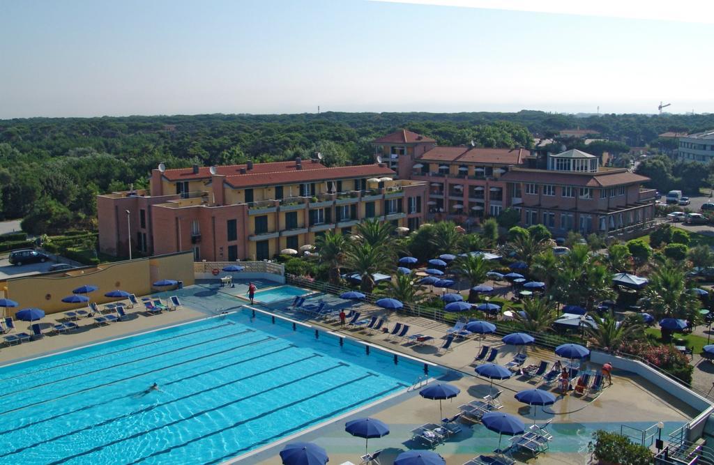 Continental Resort Tirrenia Eksteriør billede